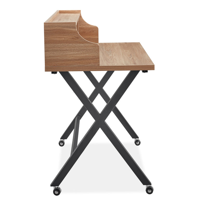 Fredrik Desk