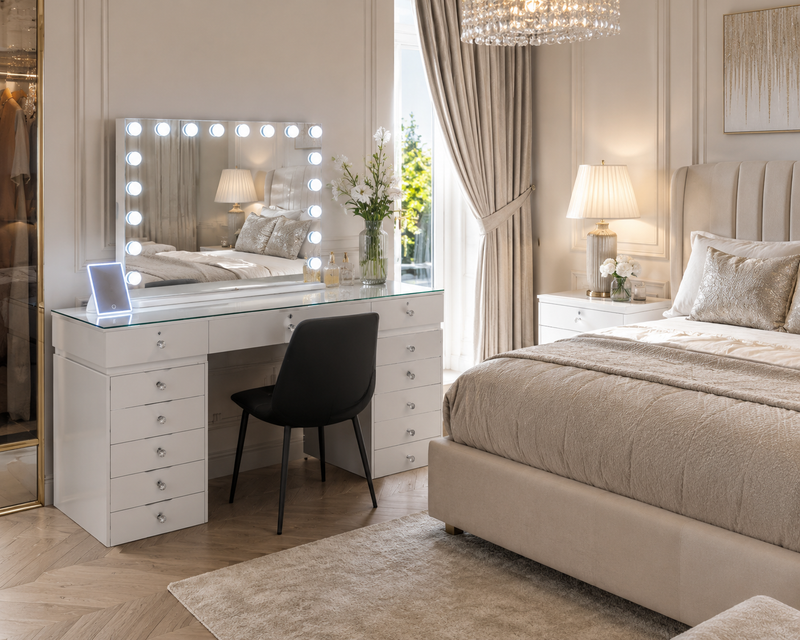 Vanitii Dressing Table